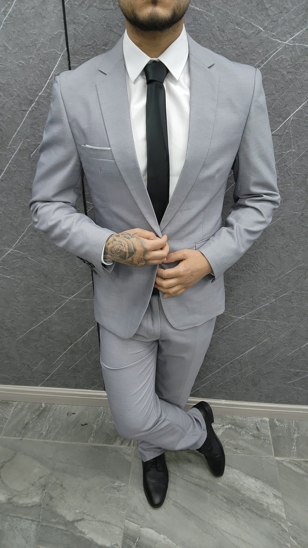 Traje 079