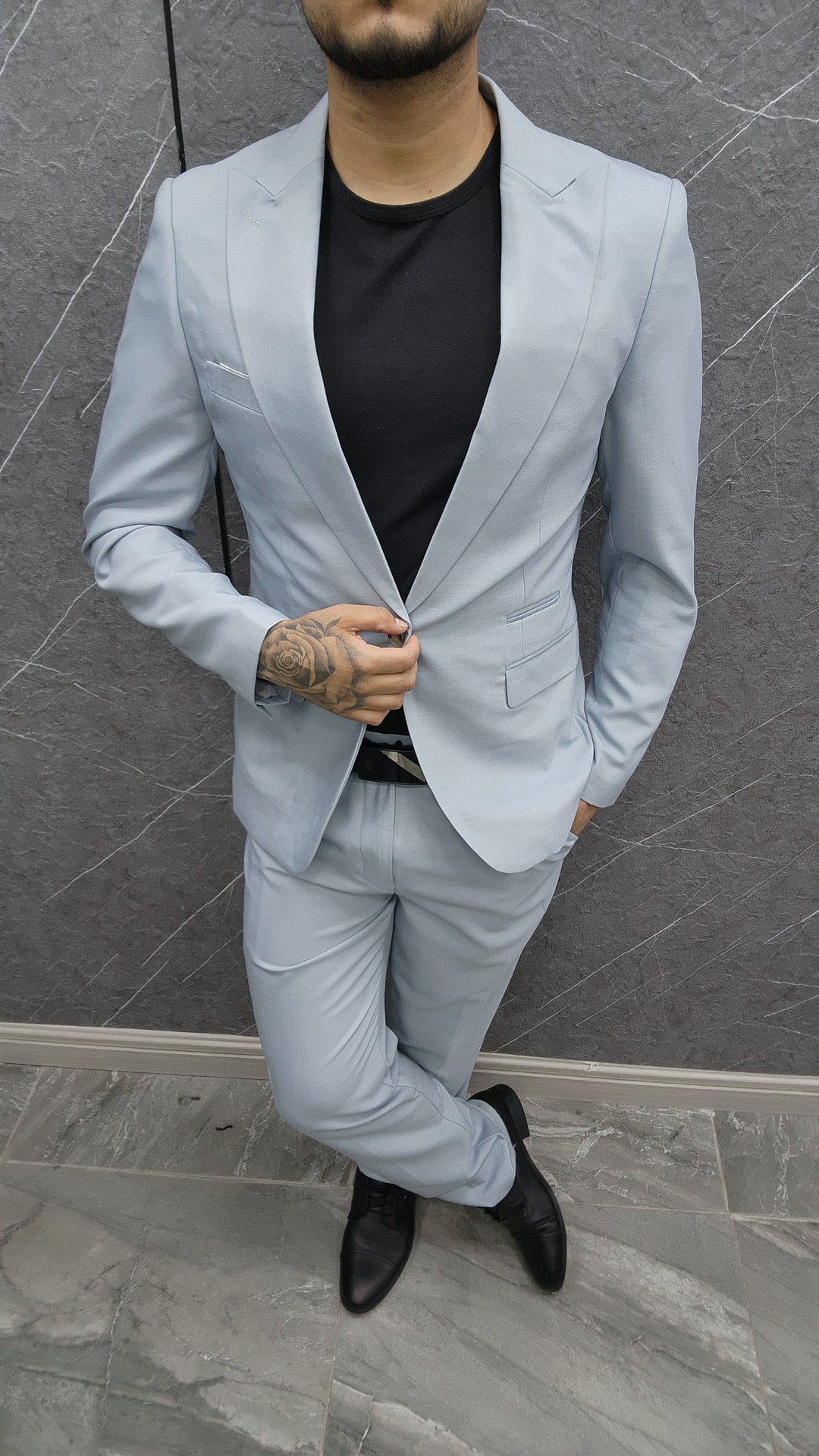 Traje 129