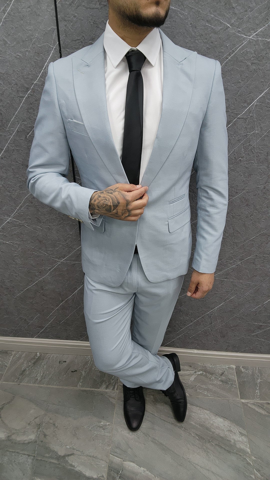 Traje 129