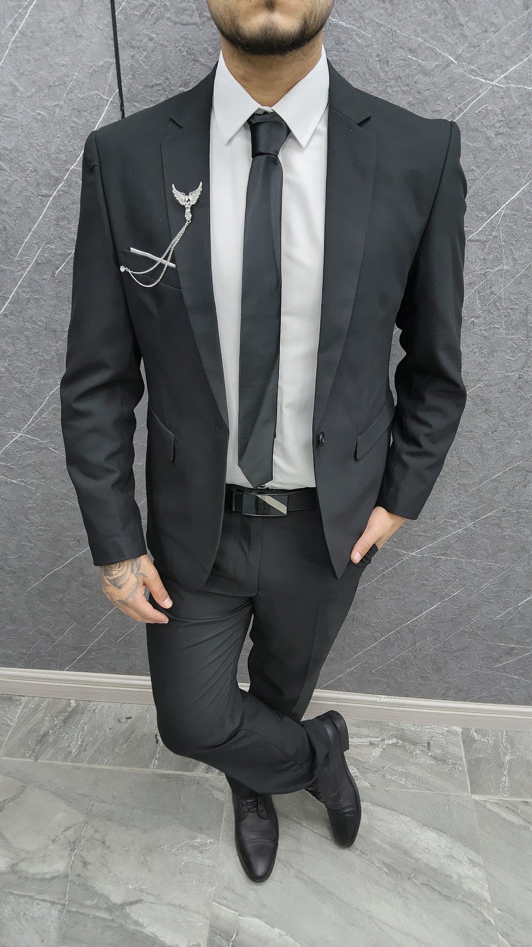 Traje 083