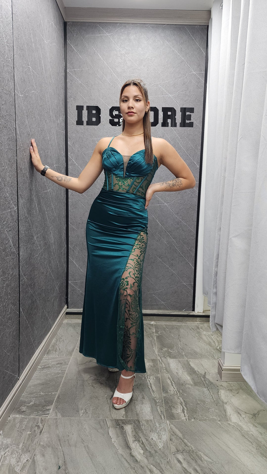 Vestido de Gala Lluvia verde esmeralda