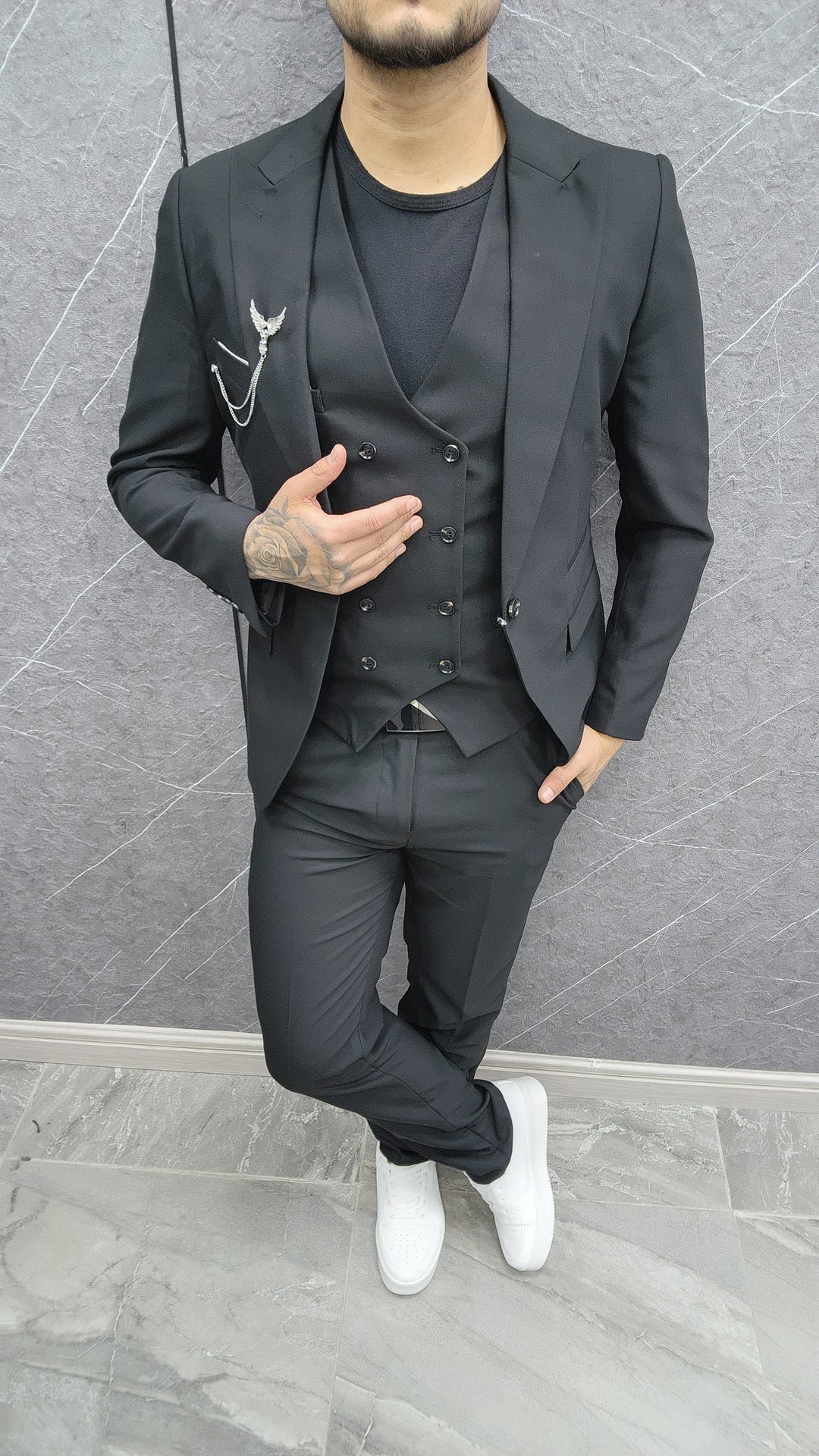 Traje 111