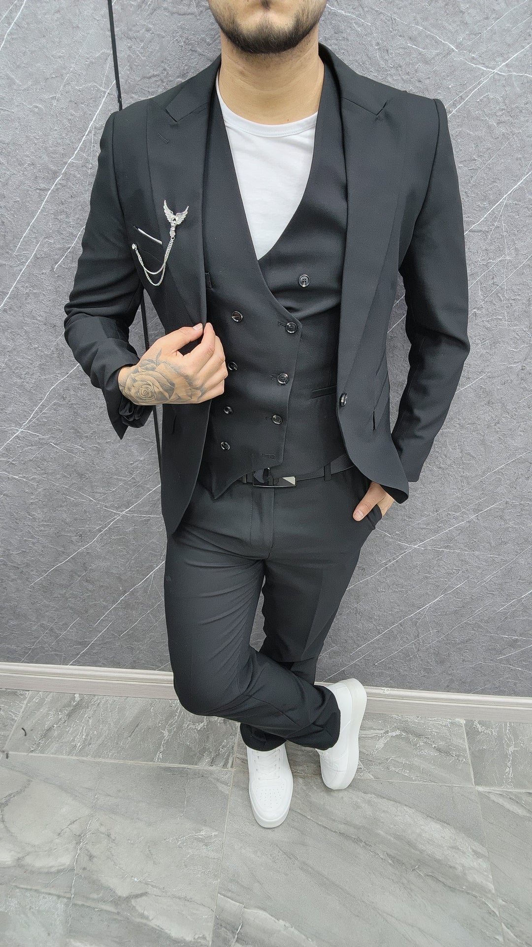 Traje 111