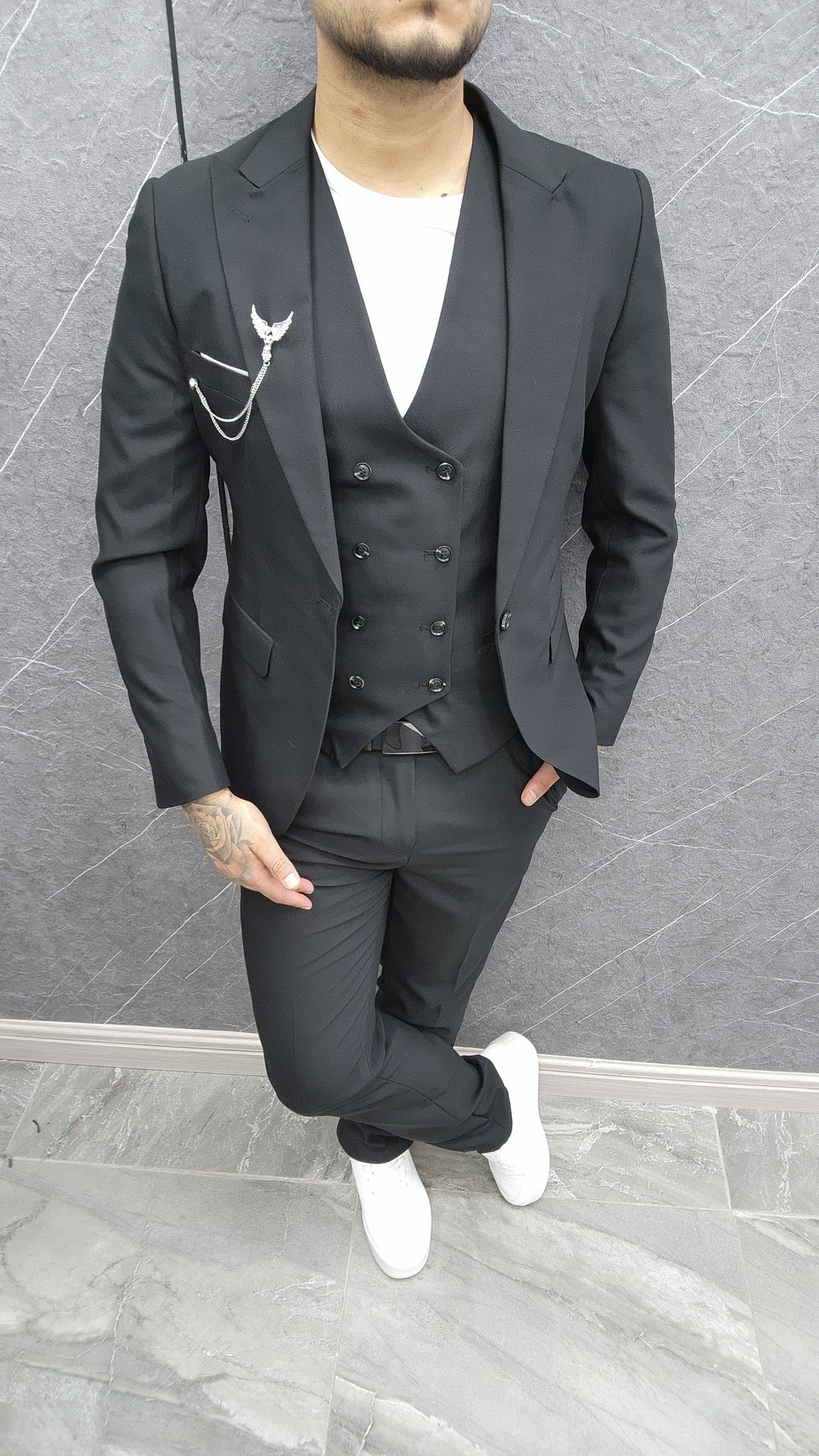 Traje 111