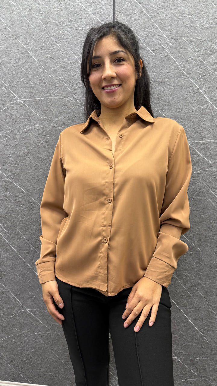Blusa café