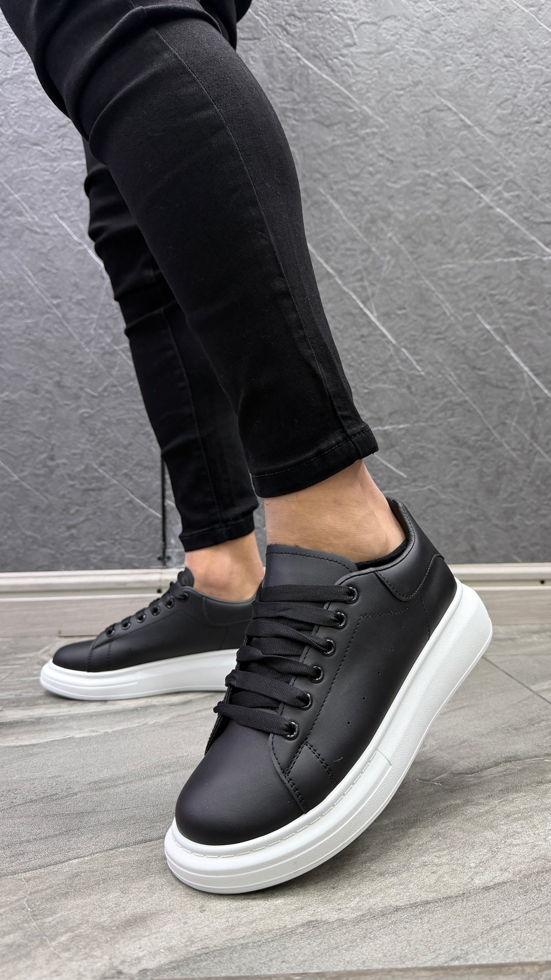 Zapatilla Cedric Black White