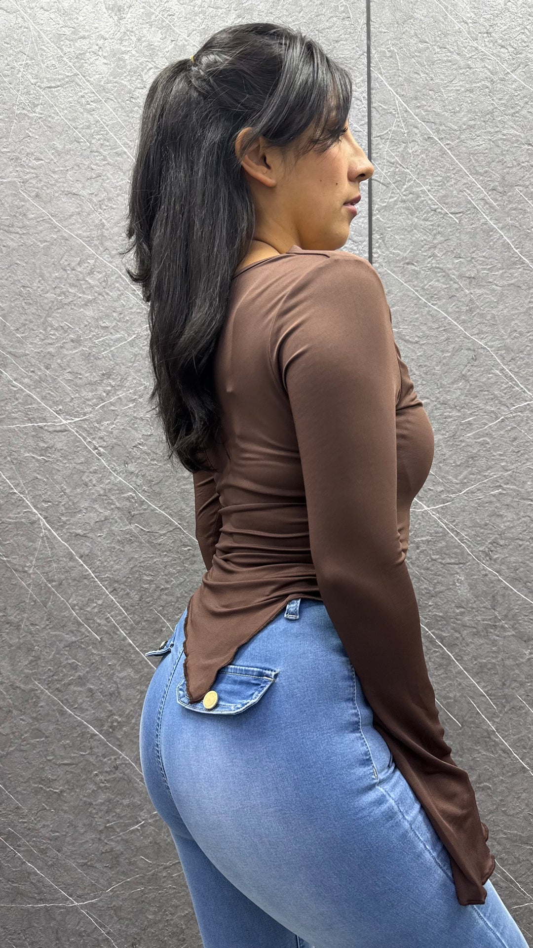 Polera en punta chocolate