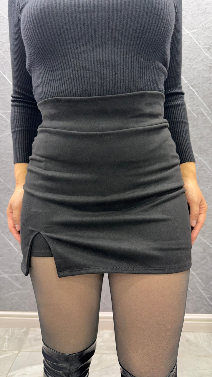 Falda Abertura Negra
