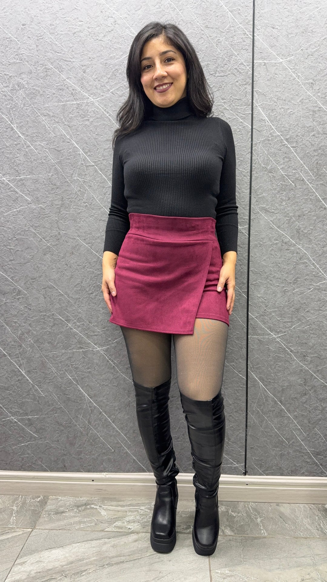 Falda Liss Burdeo