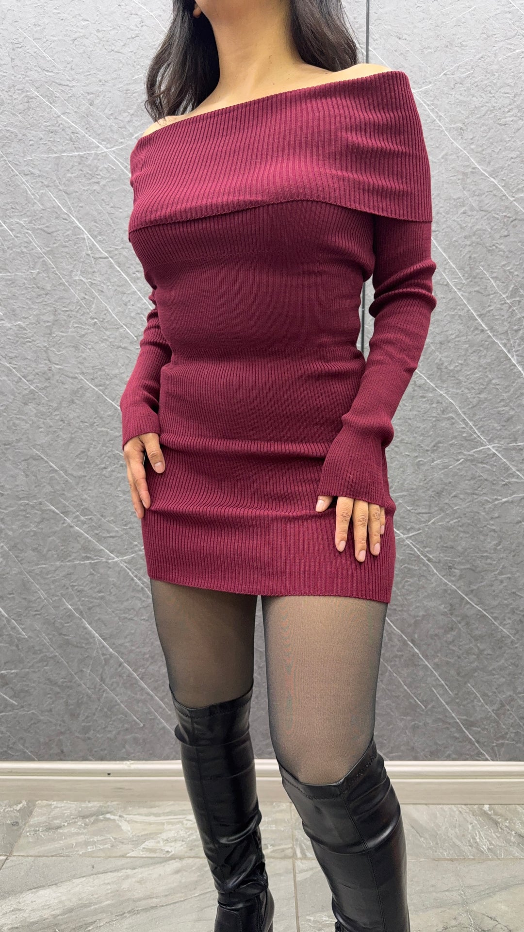 Vestido Bardot Burdeo