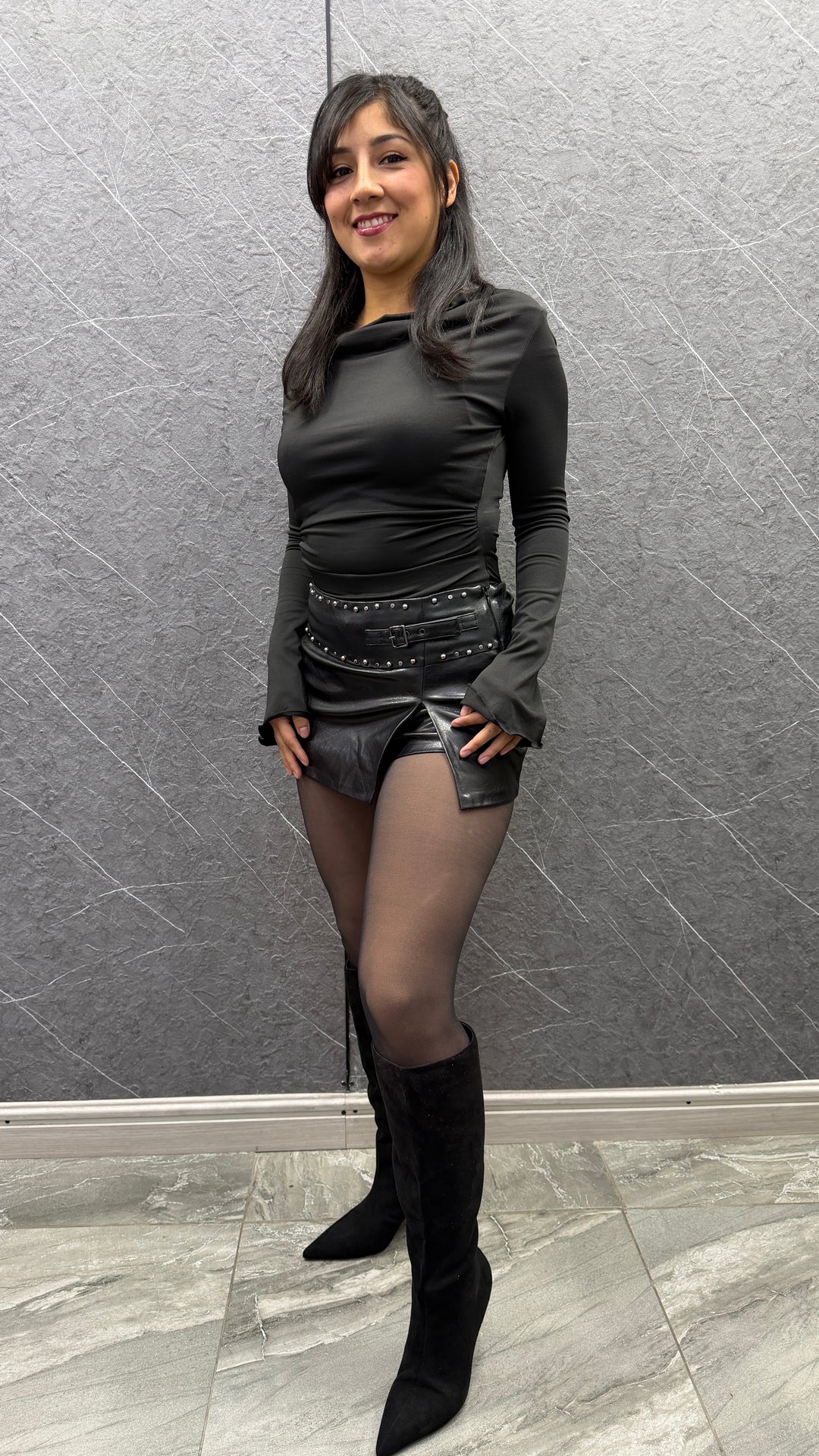 Falda eco cuero Glam NEGRA 527
