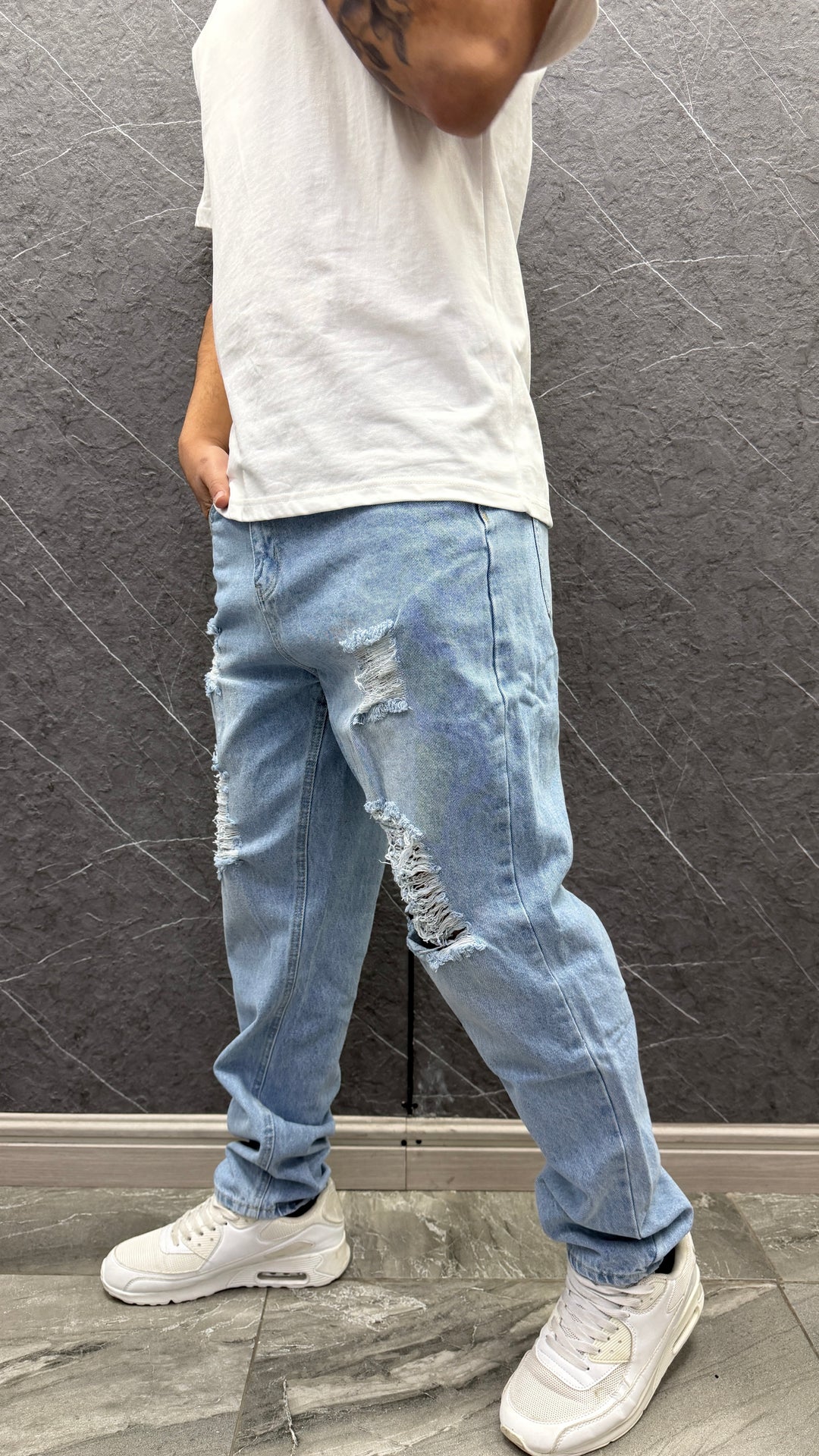 Jeans Celeste Rasgado 261 ibstore