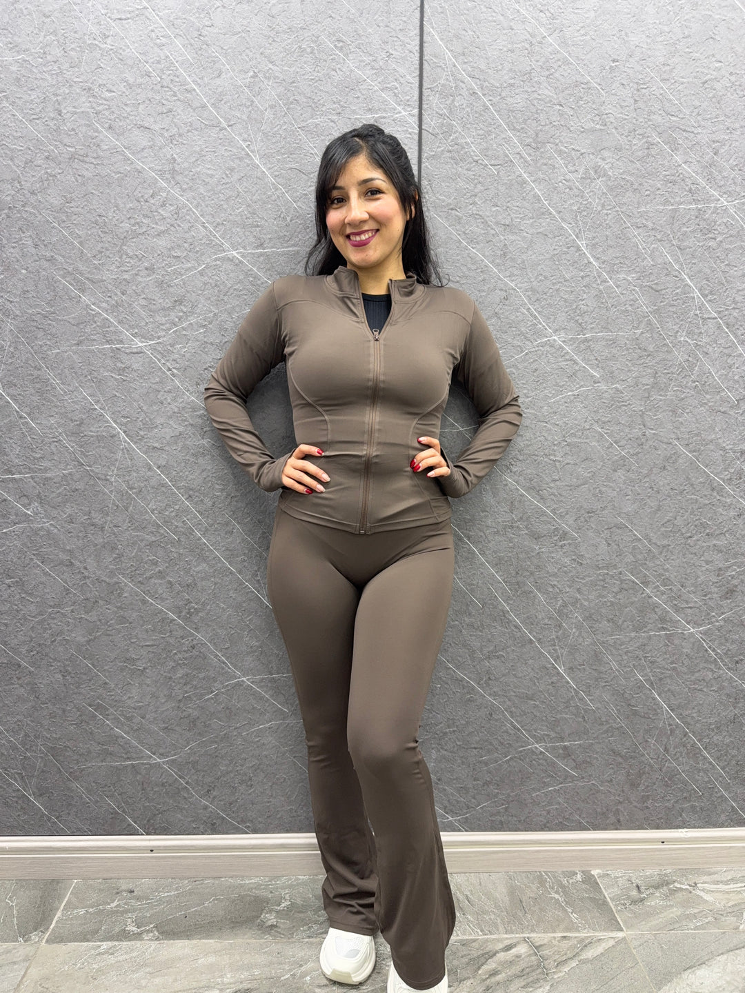 Conjunto Deportivo Café