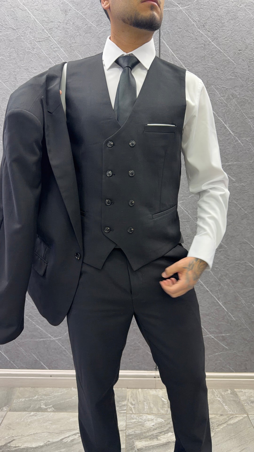 Traje 111