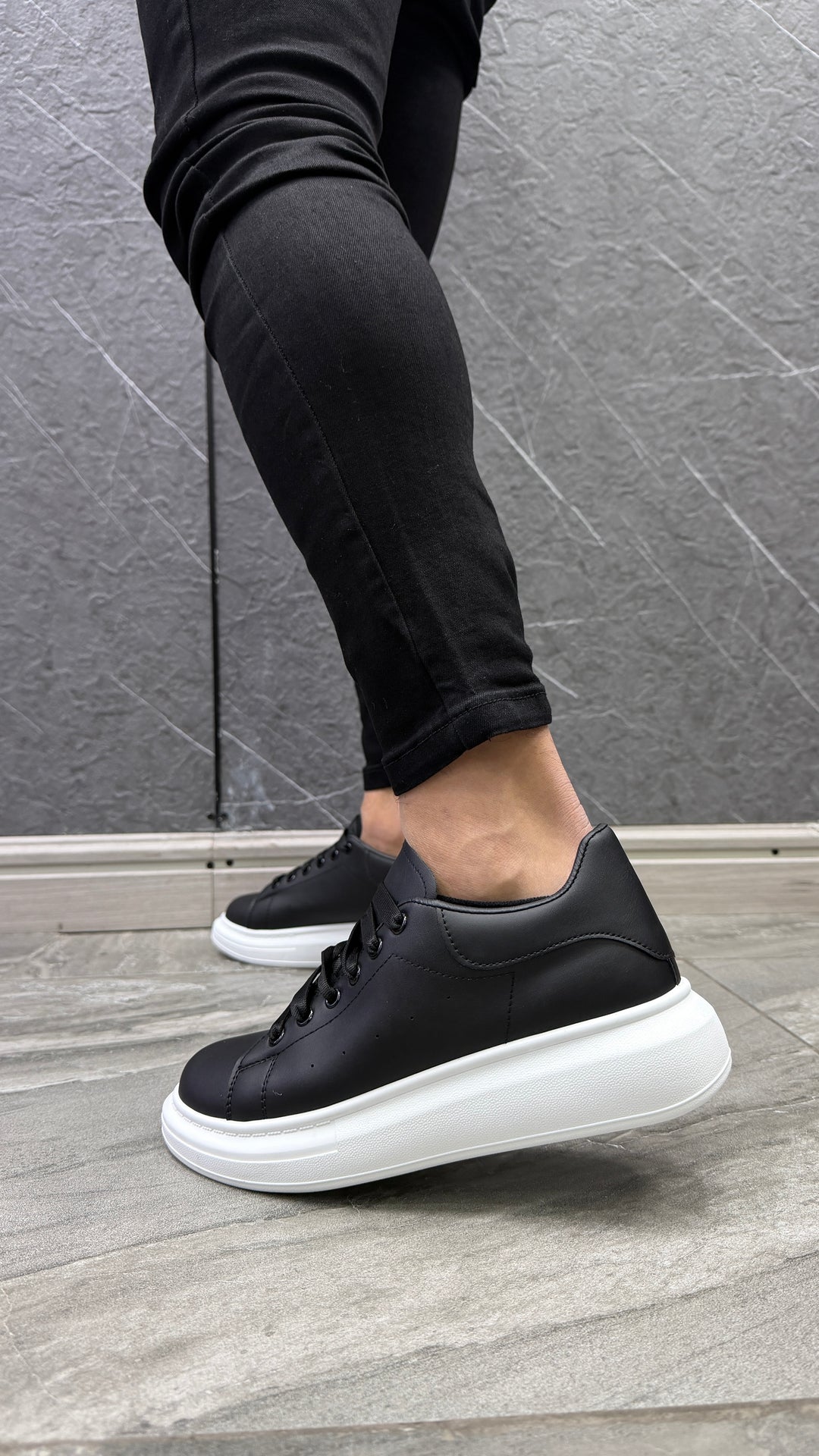 Zapatilla Cedric Black White
