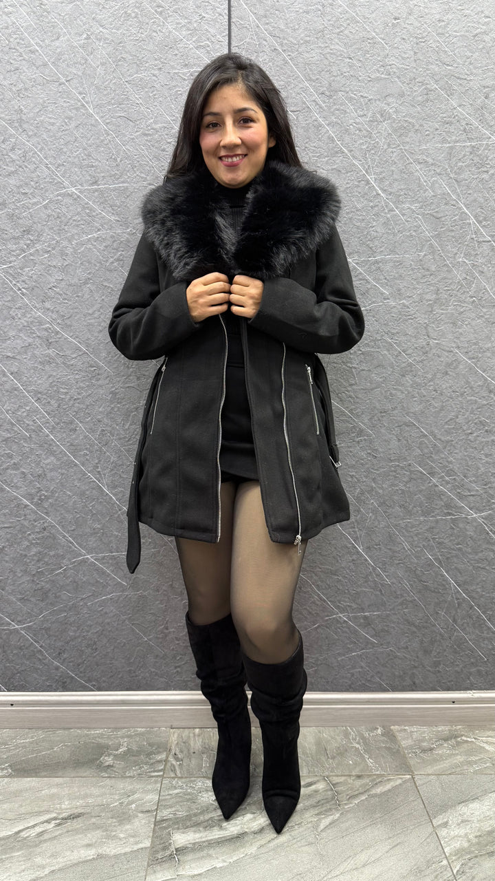 Abrigo 2137 Negro