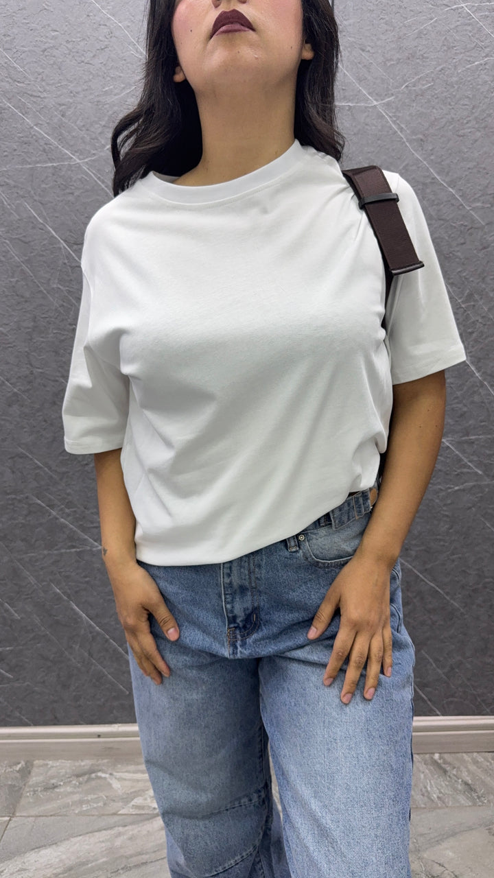 Polera oversize blanca