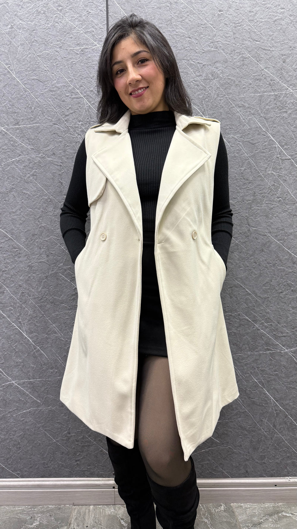 Abrigo Antonella Beige ibstore