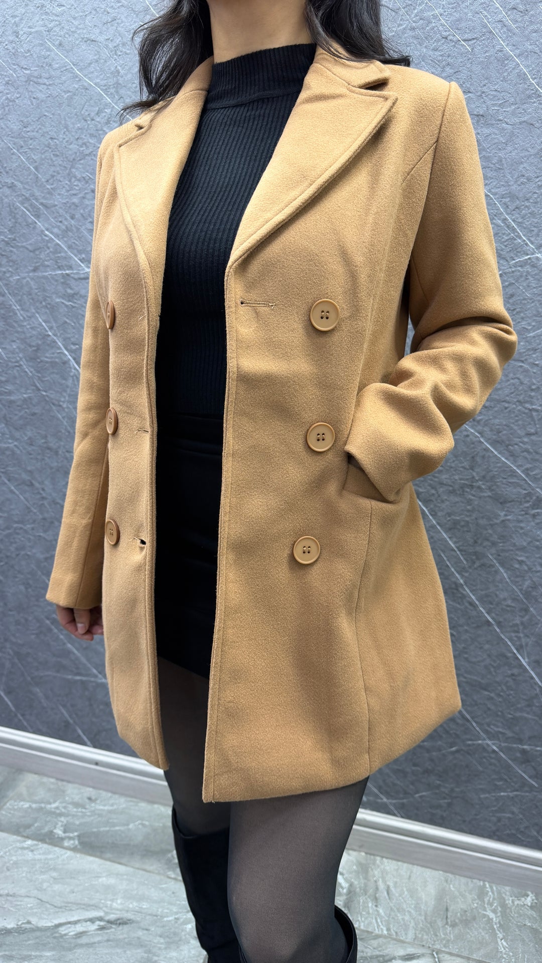 Abrigo Mérida Camel ibstore