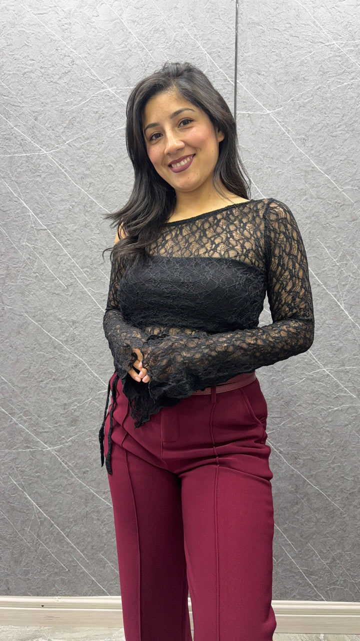 Polera Encaje negra 479