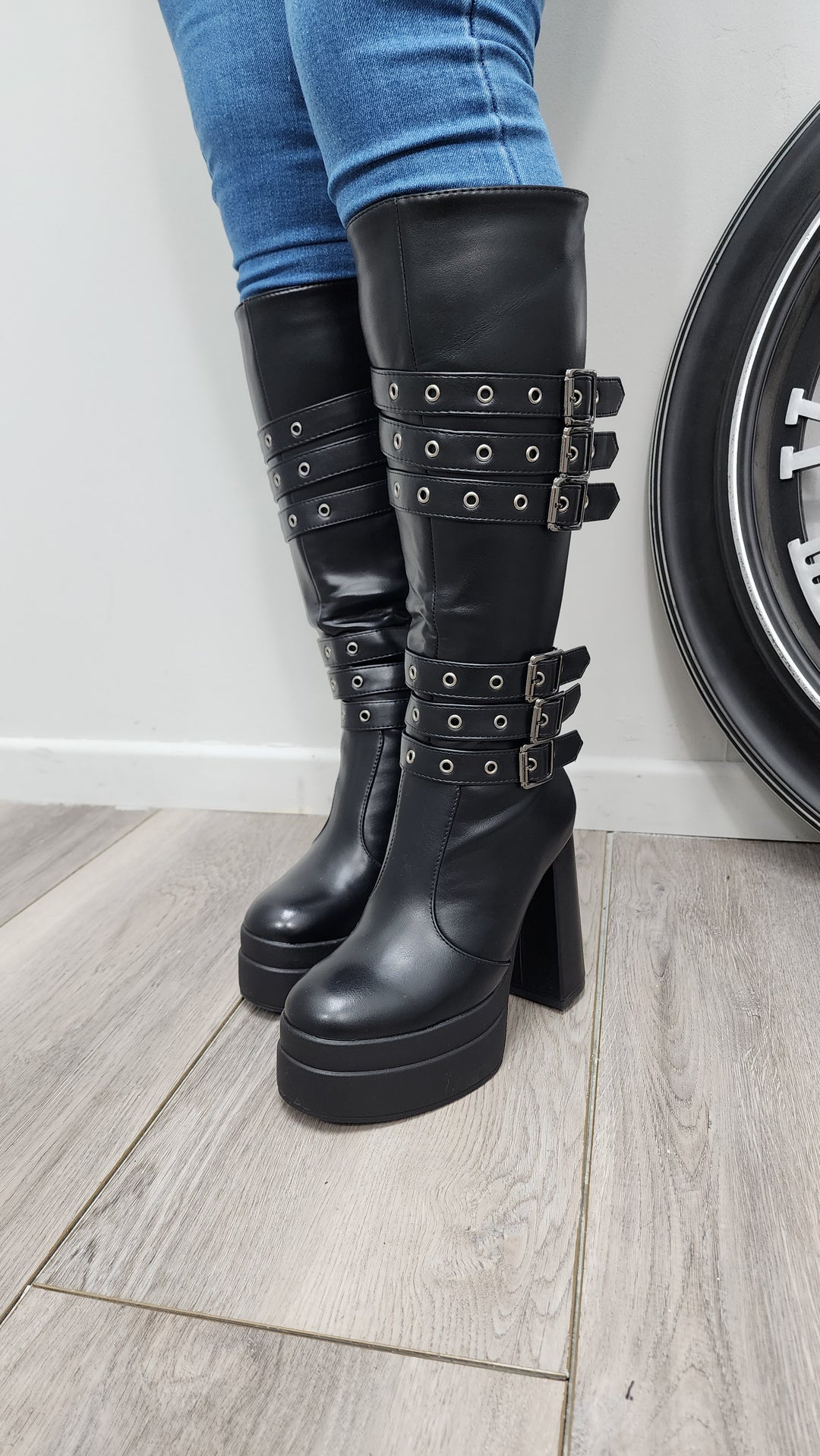 Bota Ebilla Negra - 35 - ibstore