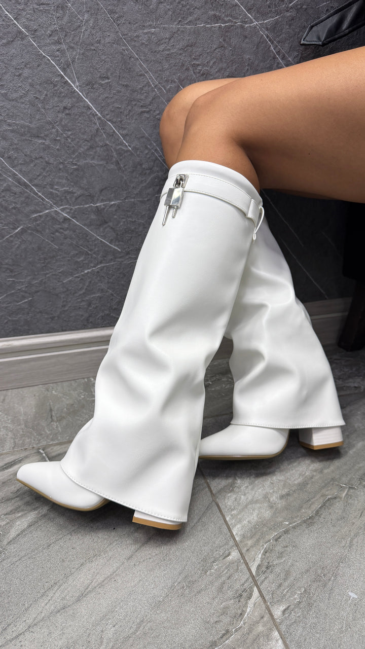Bota candado blanca ibstore