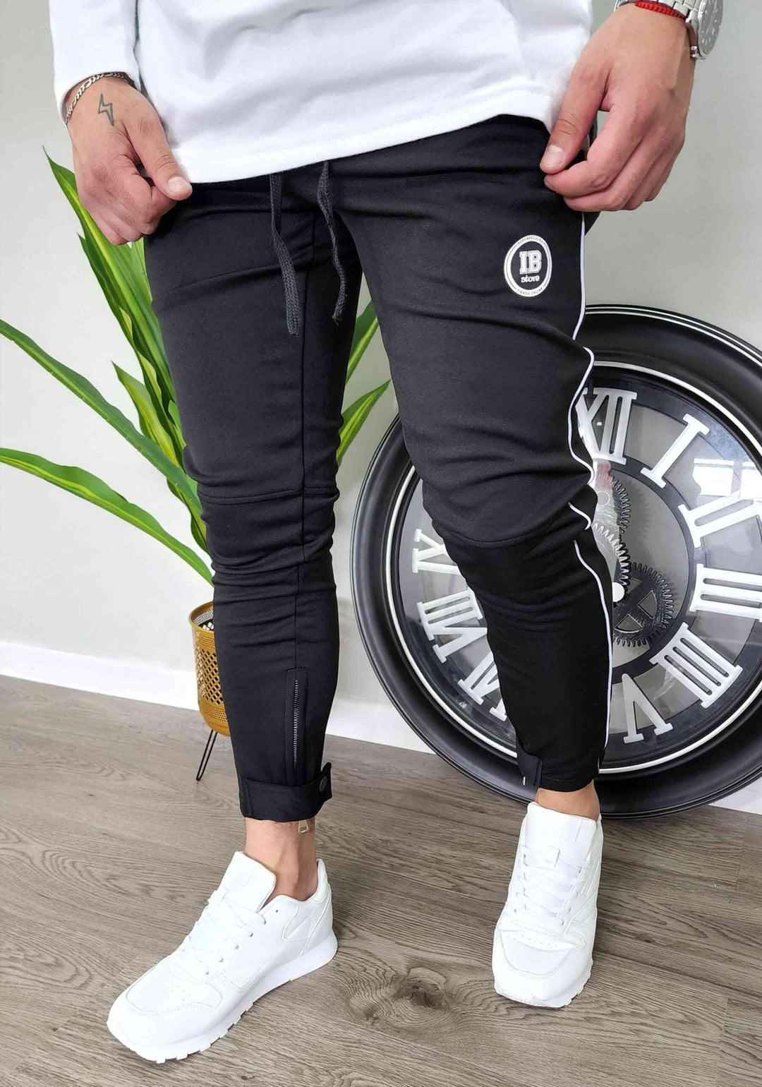 Buzo Black 839 - M - ibstore