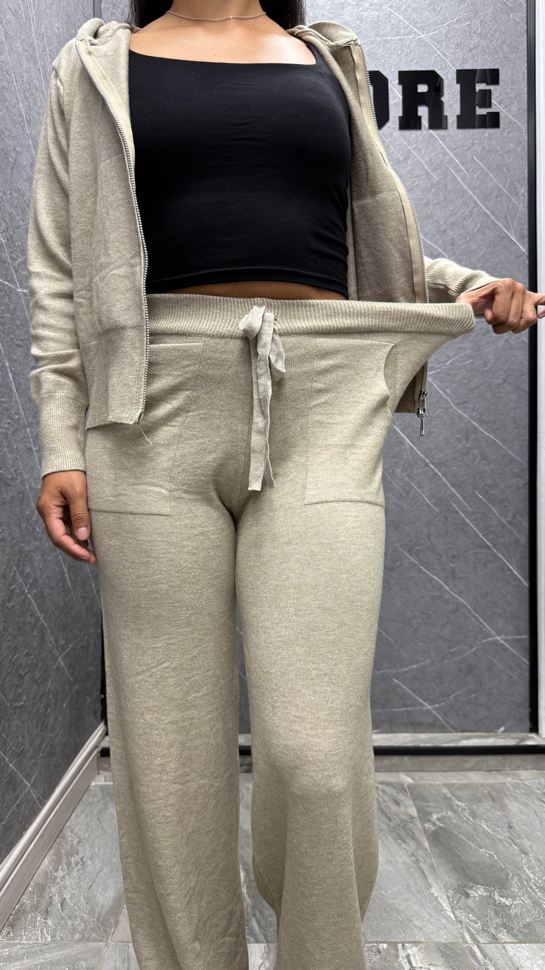 Conjunto Hoodie Beige ibstore