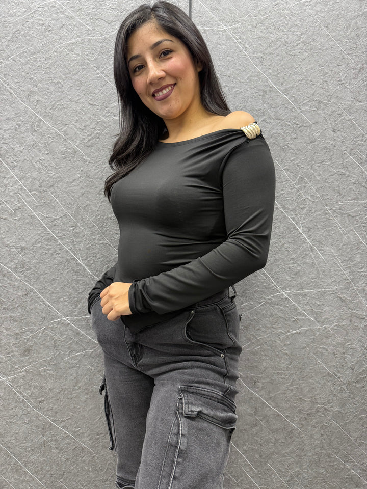 Polera Camelia negra 474
