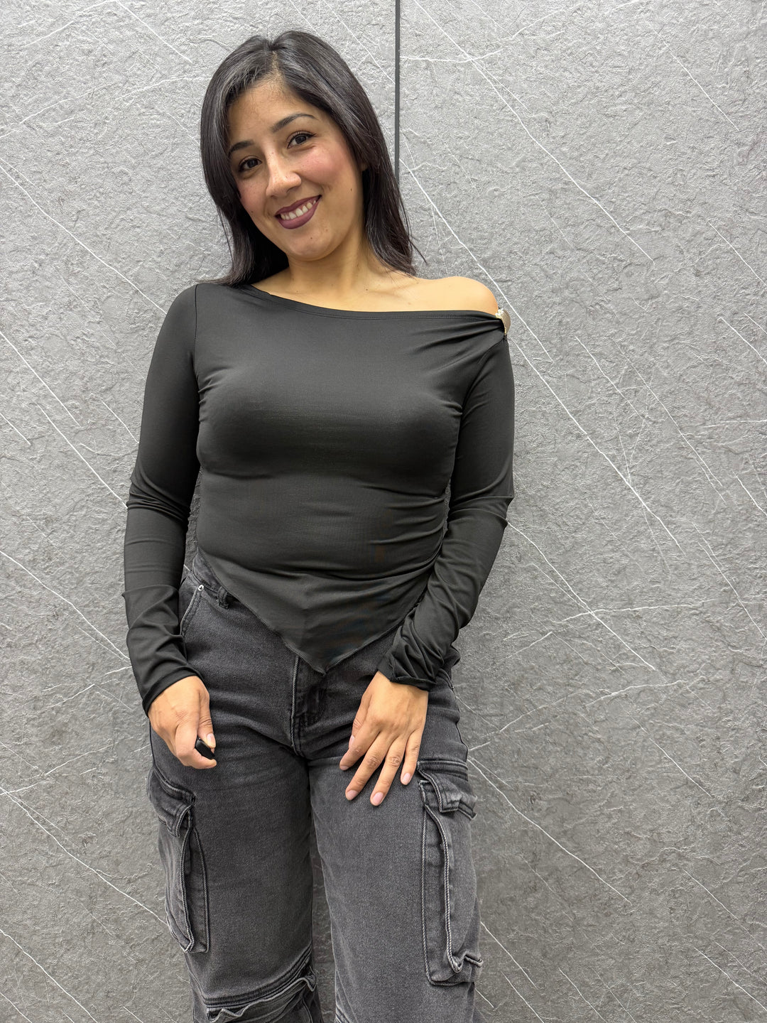 Polera Camelia negra 474