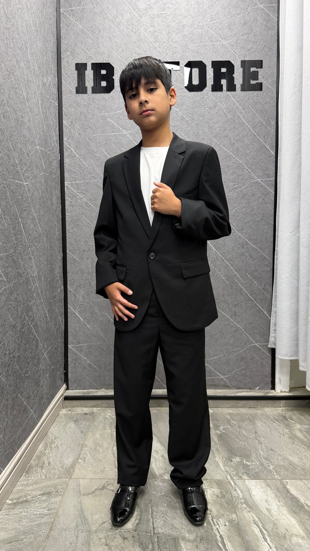 Traje Niño 800 Azul y Negro – 2 Piezas