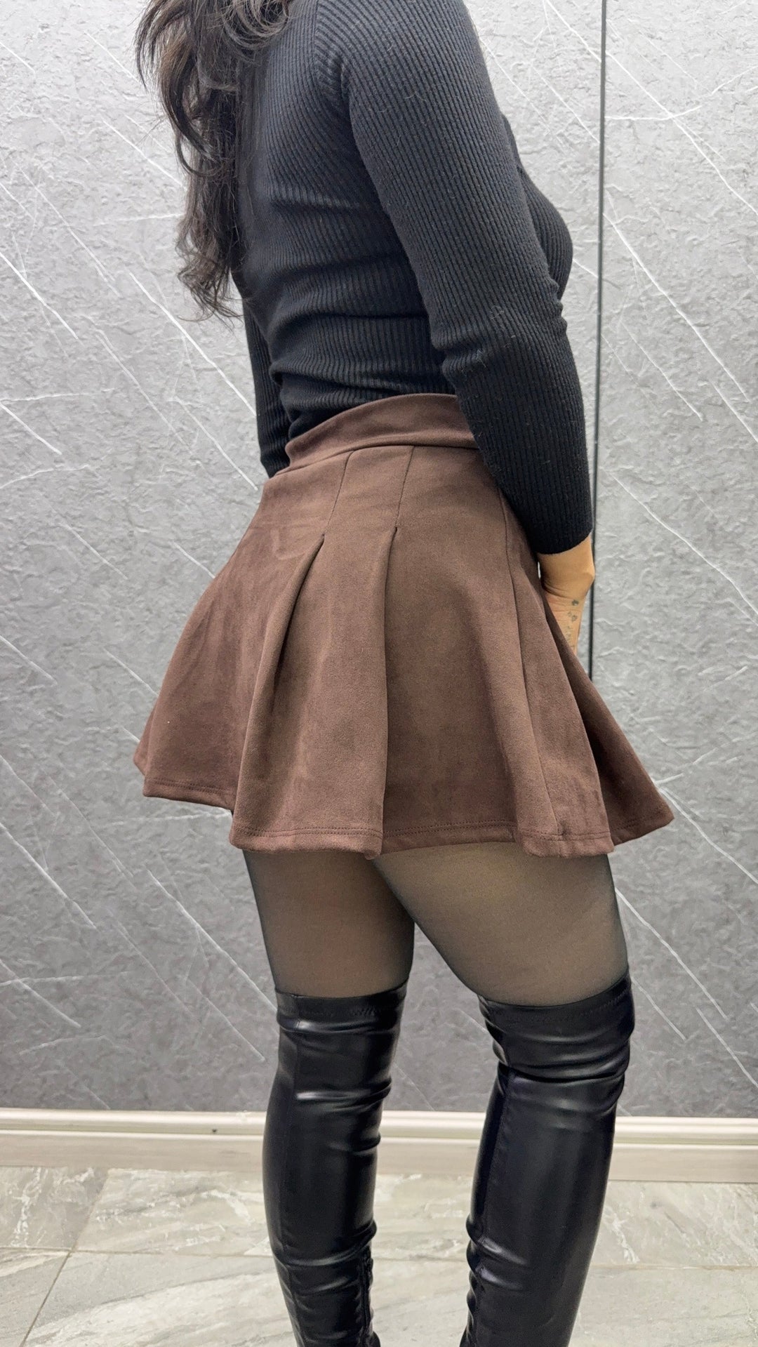 Falda short tableada Samy C