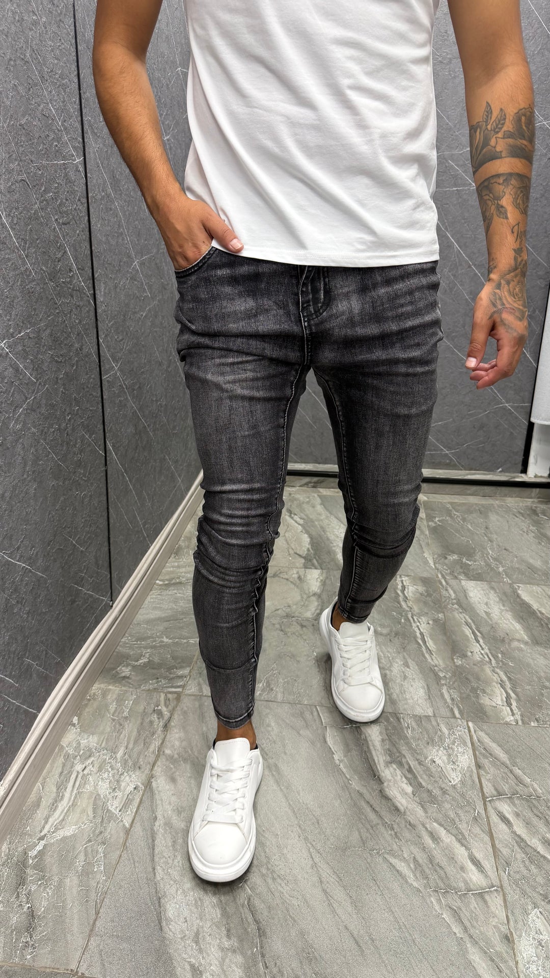 Skinny Grey (603)