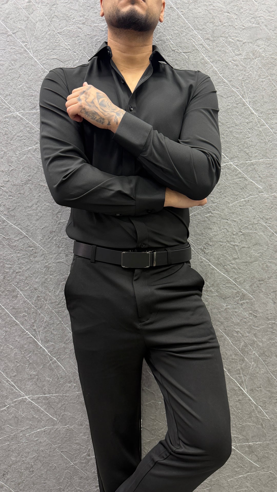 Camisa Formal Lorenzo Slim Fit Satinada - negra