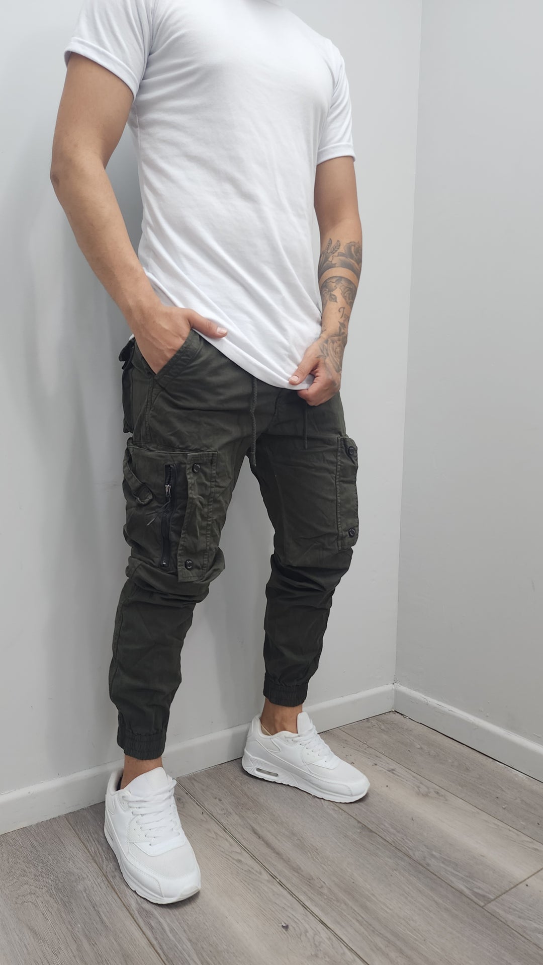 Jogger 1865 (Army Green) - 38 - ibstore