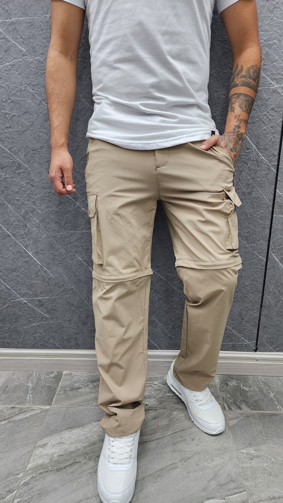 Jogger Altus Crema Mi tienda