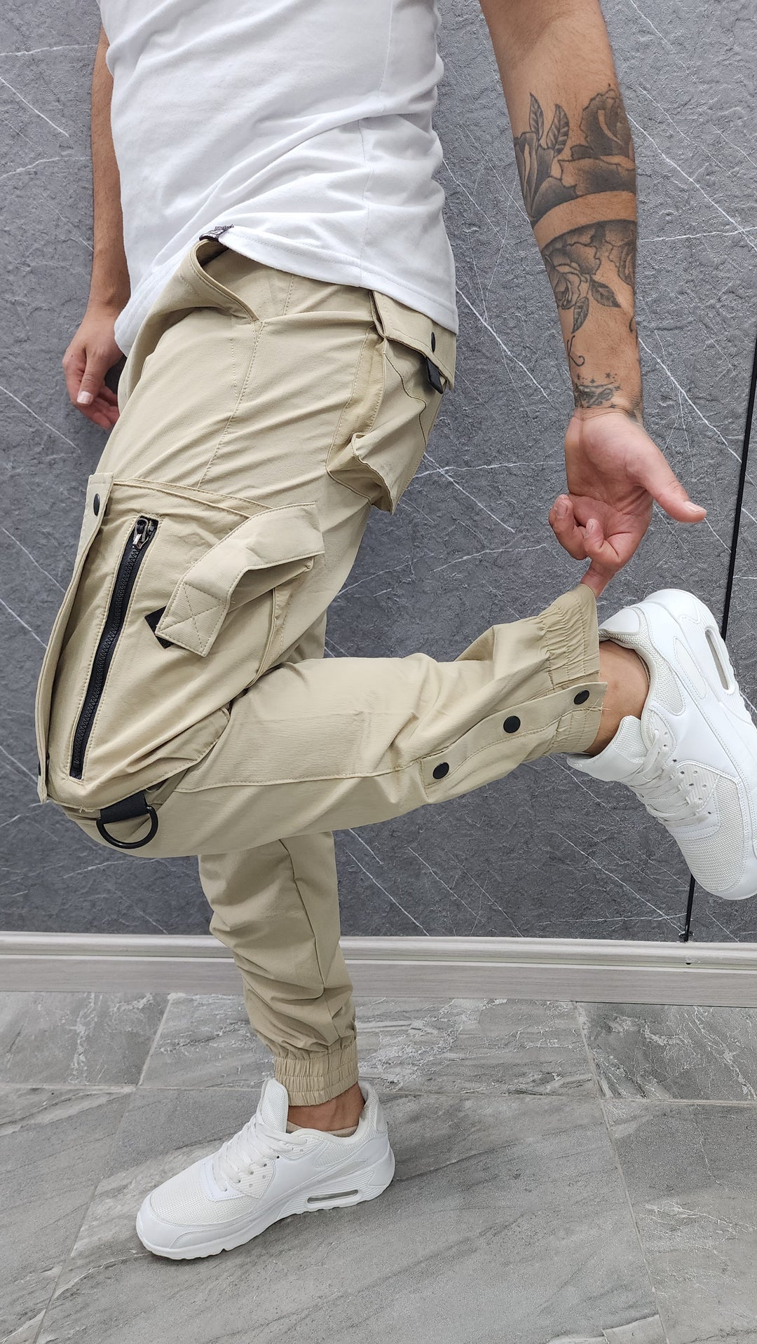Jogger Flashdry Crema Mi tienda