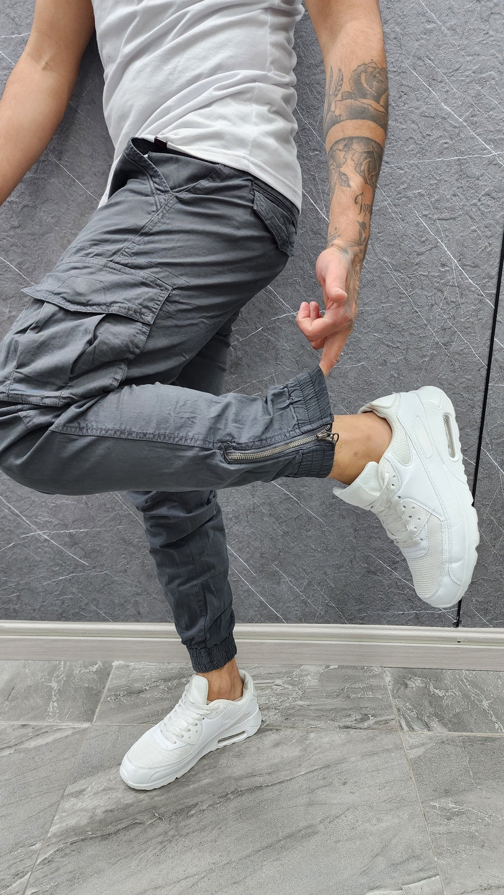 Jogger Fox Gris Mi tienda