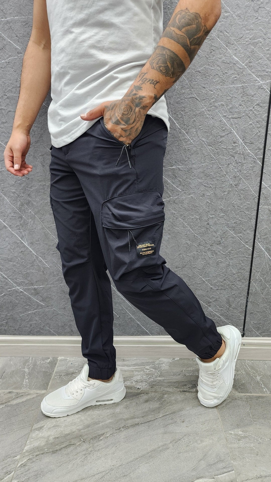 Jogger Fuldry negro Mi tienda