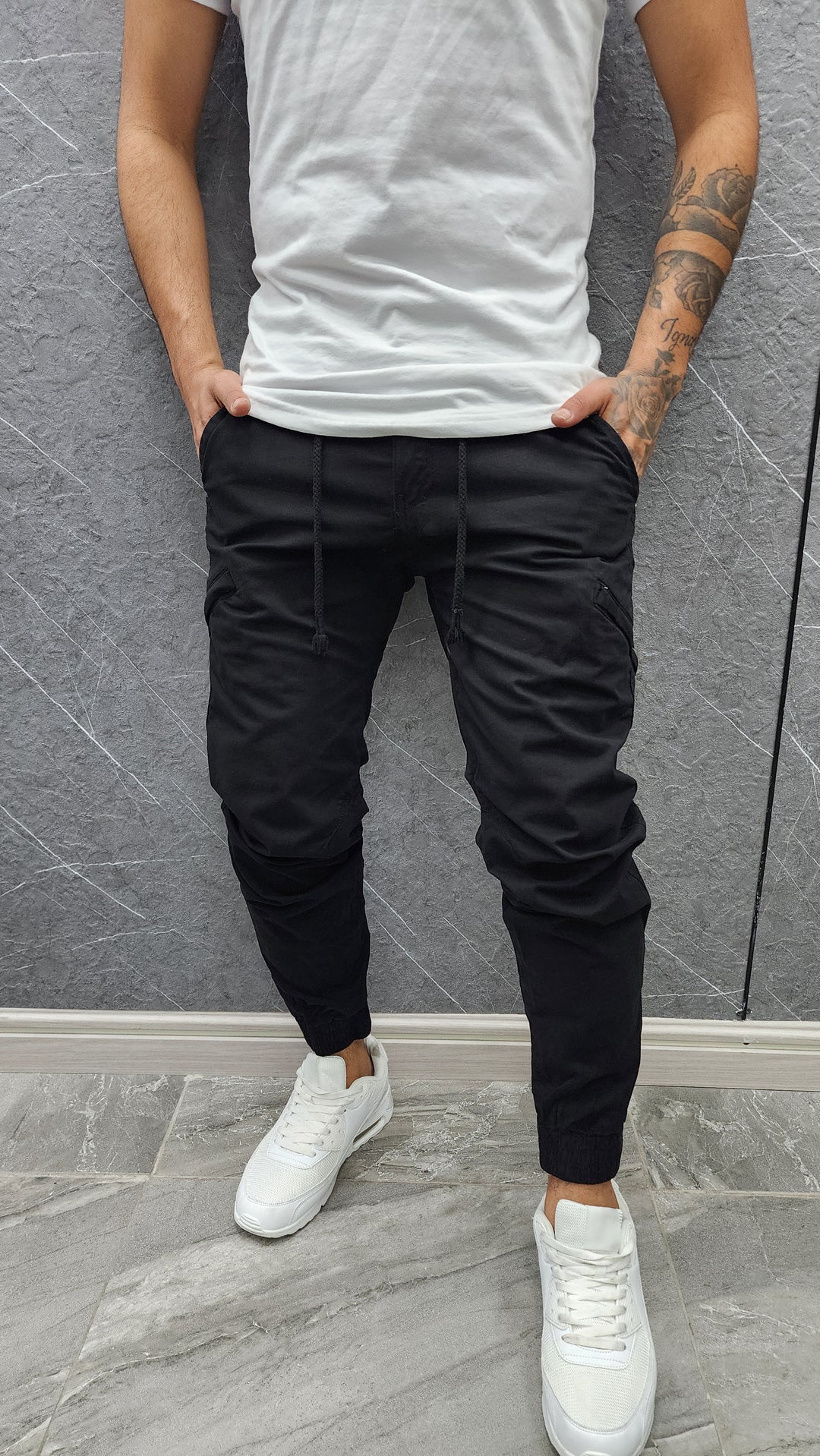 Jogger Sirius Negro Mi tienda