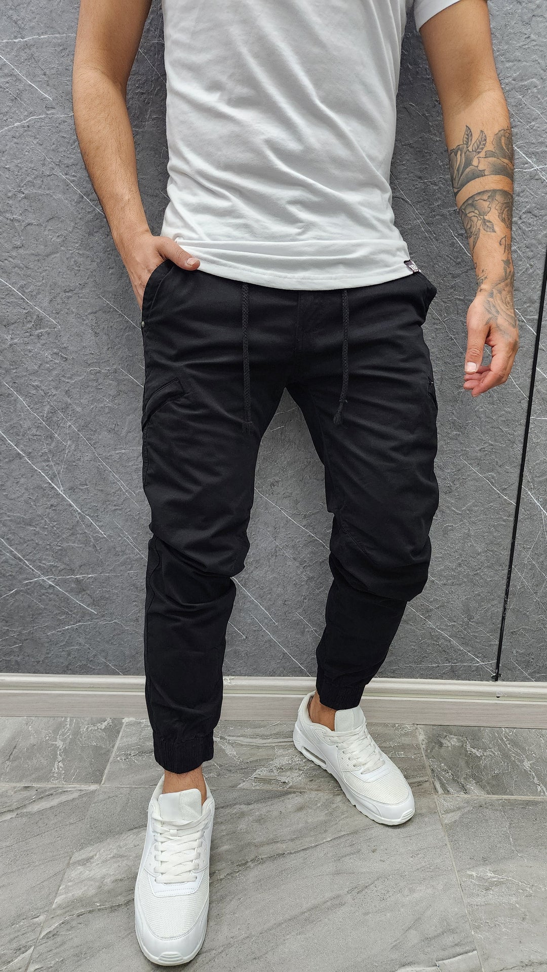 Jogger Sirius Negro Mi tienda