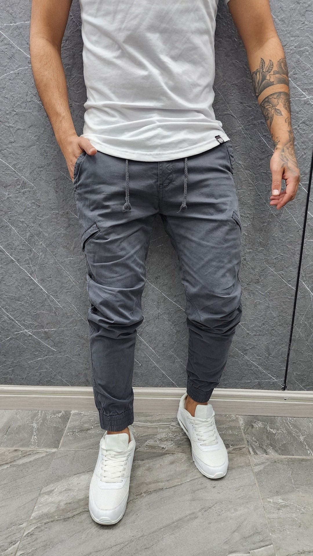 Jogger Sirius gris 108 Mi tienda
