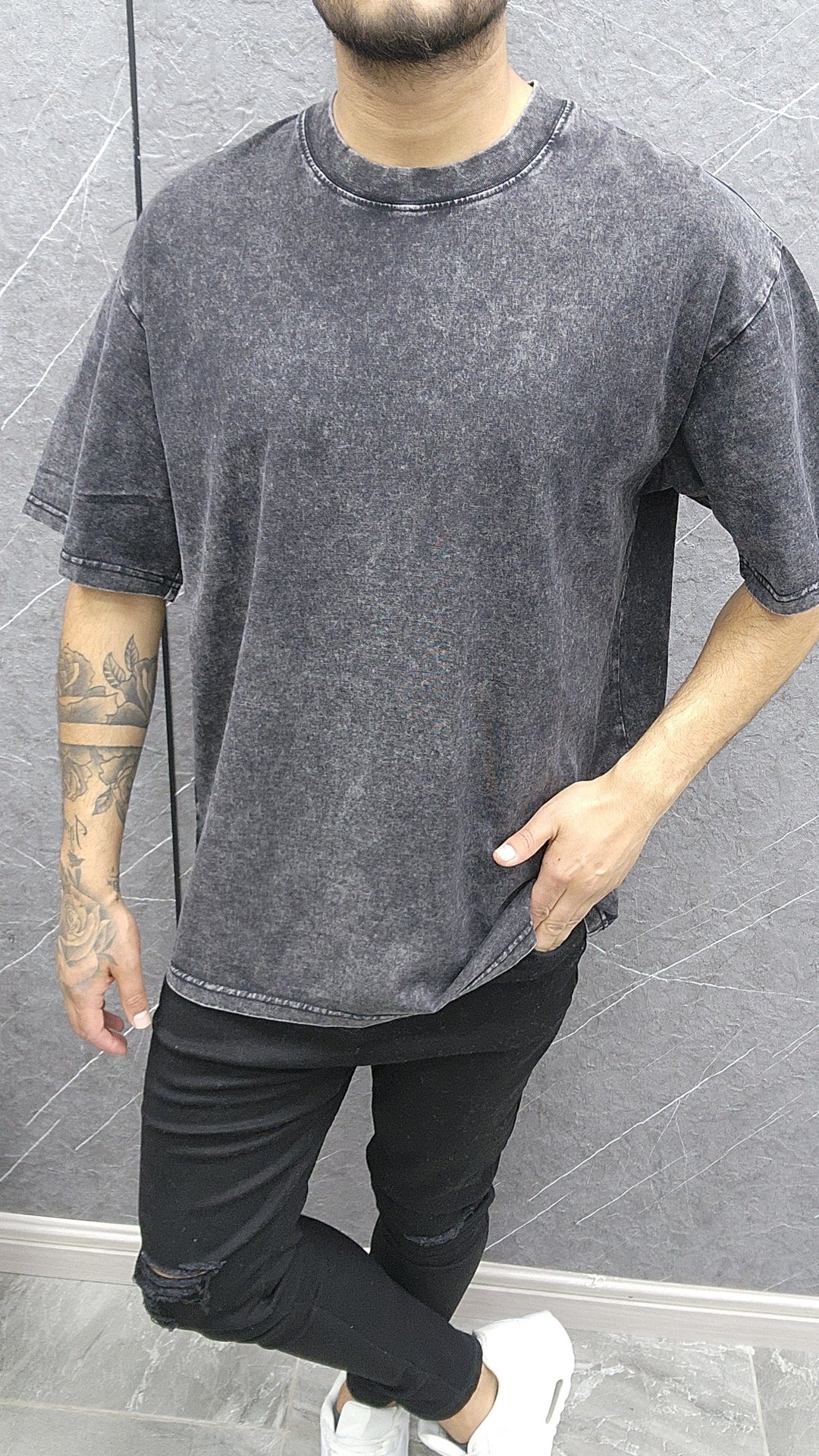 Oversize Black ibstore