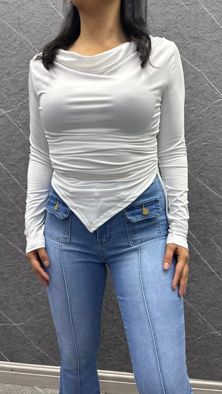 Polera en punta con amarra blanca ibstore