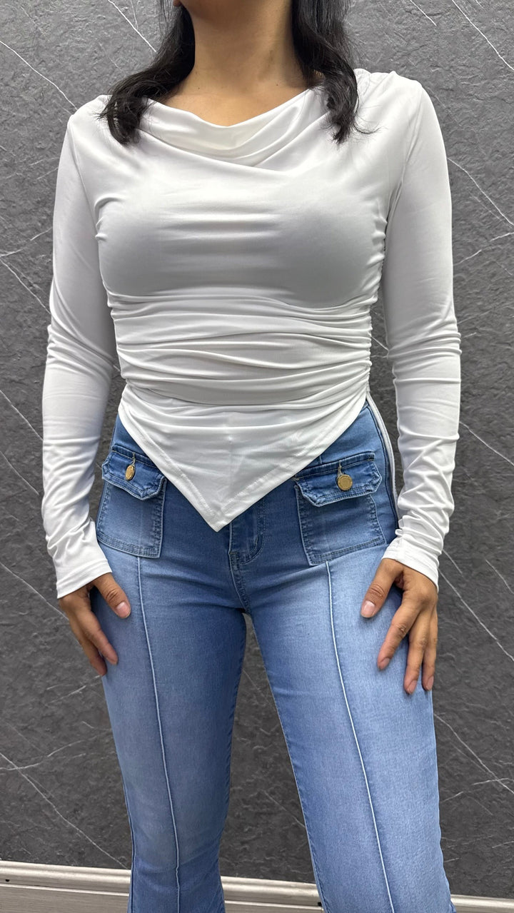 Polera en punta con amarra blanca ibstore