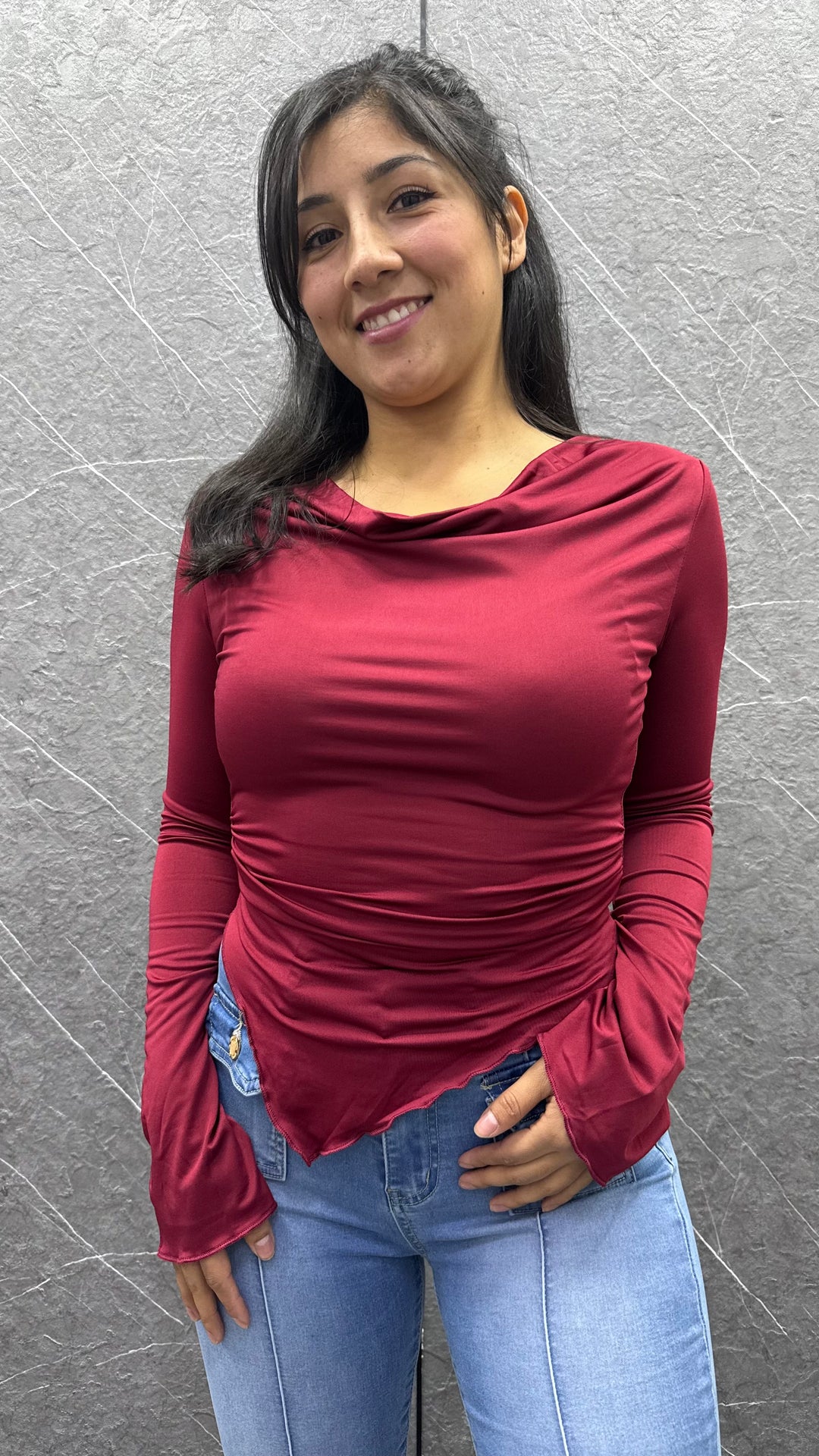 Polera en punta Burdeo ibstore