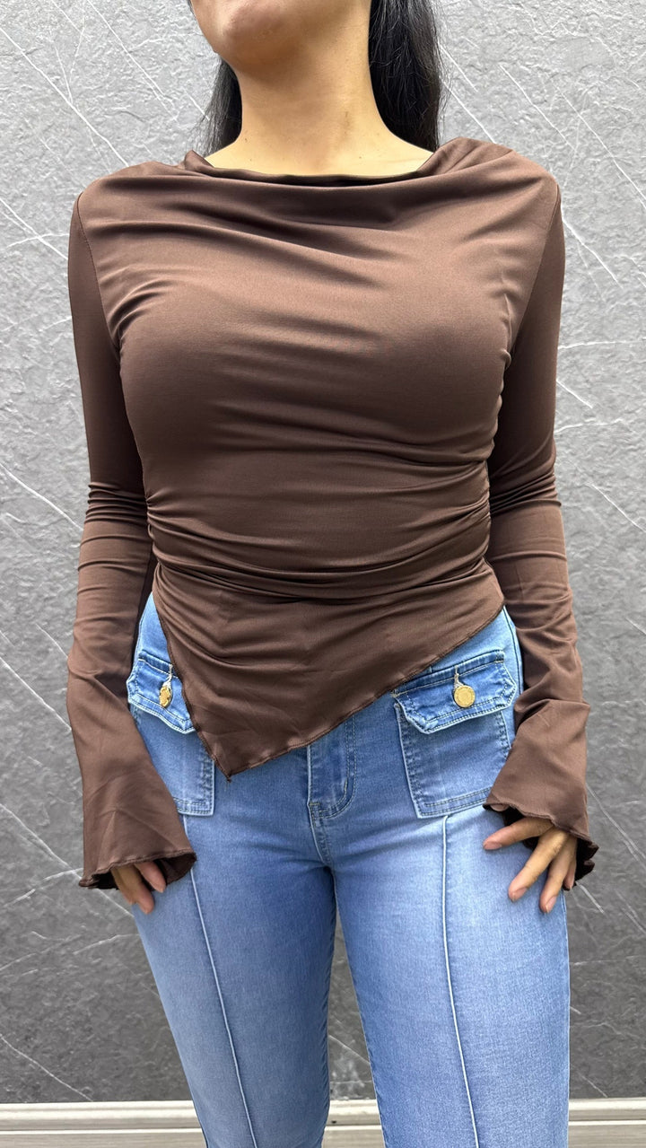 Polera en punta chocolate ibstore