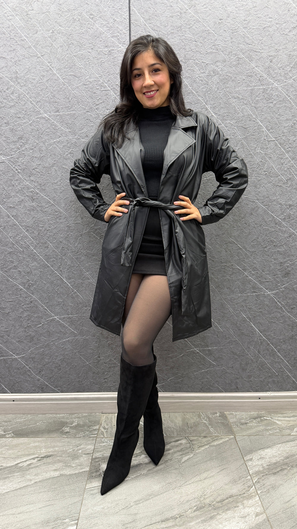 Trench liviano eco cuero ibstore