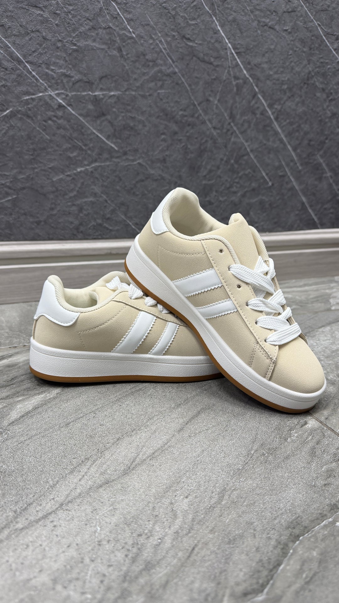 Zapatillas Kakhi 605 ibstore