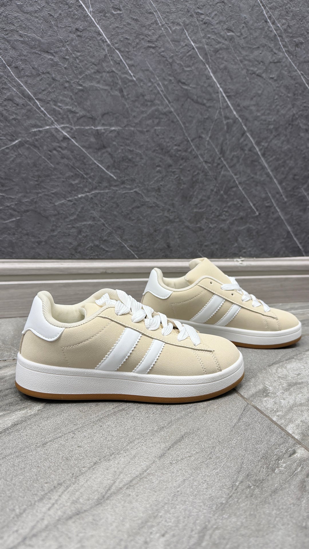 Zapatillas Kakhi 605 ibstore